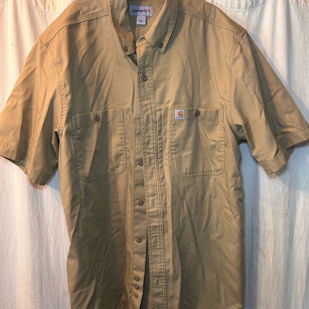 Carhartt Rugged Professional Series Men's Khaki Button Down Short-sleeved Shirt